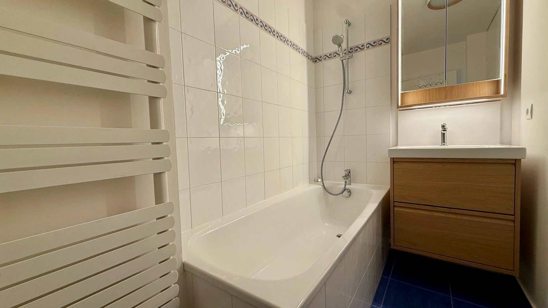 ISSY LES MOULINEAUX - Villa HAUSSMANN 7