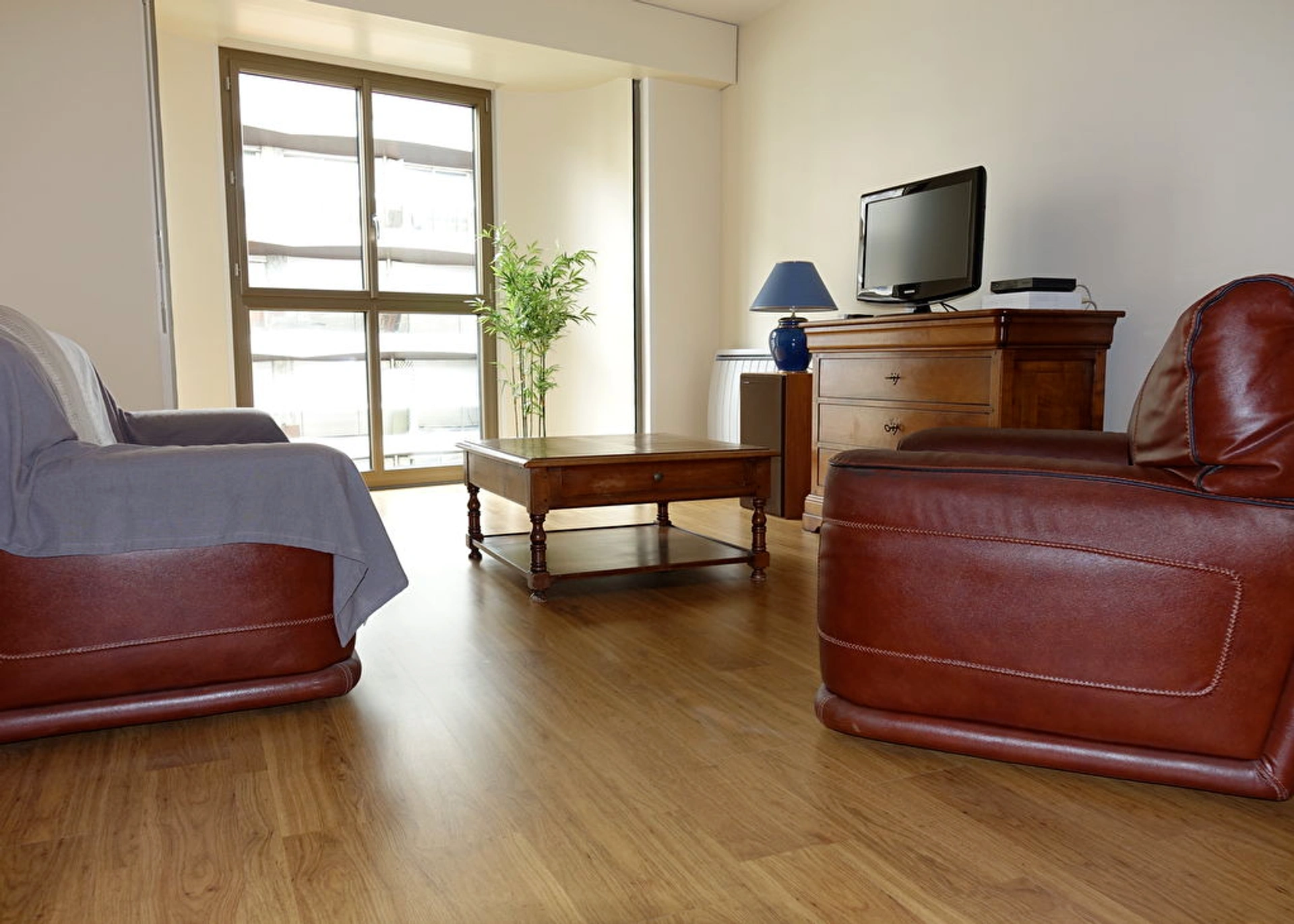 PARIS 15 - RUE ST LAMBERT 1