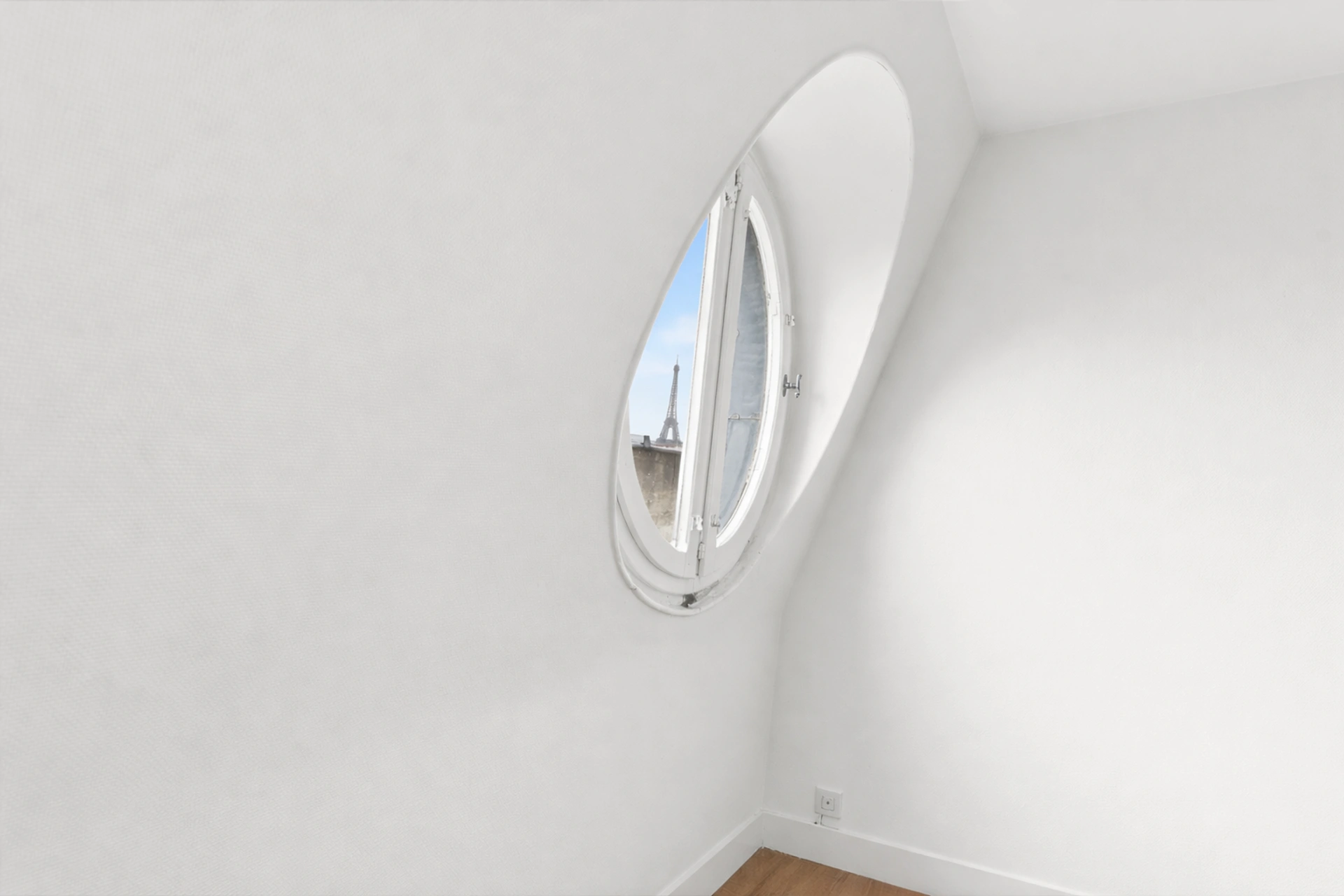 PARIS 7 - INVALIDES 3