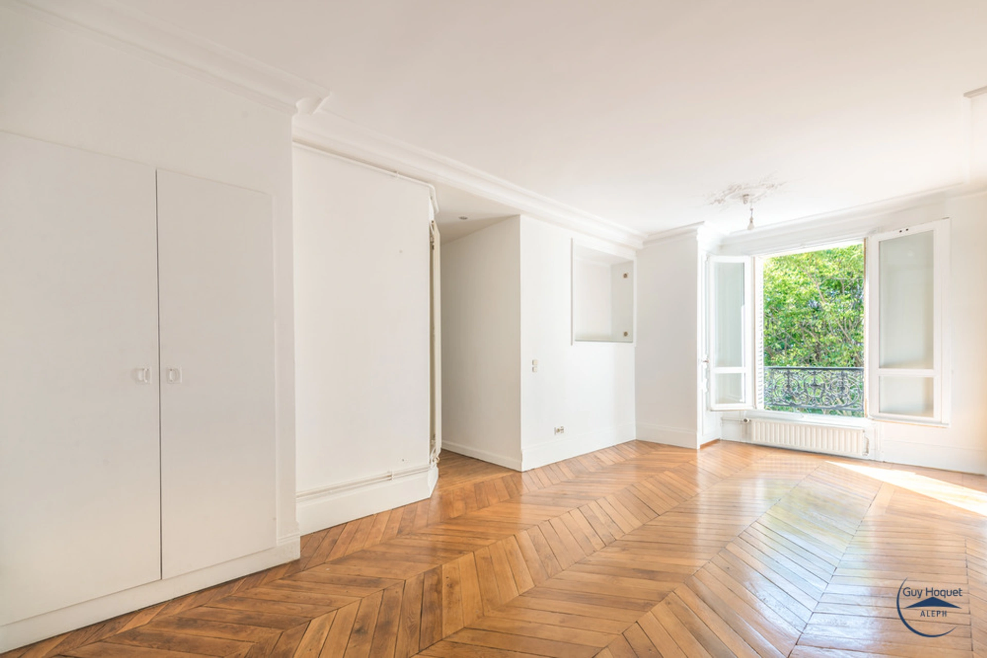 PARIS 15 - RUE DE VAUGIRARD 1