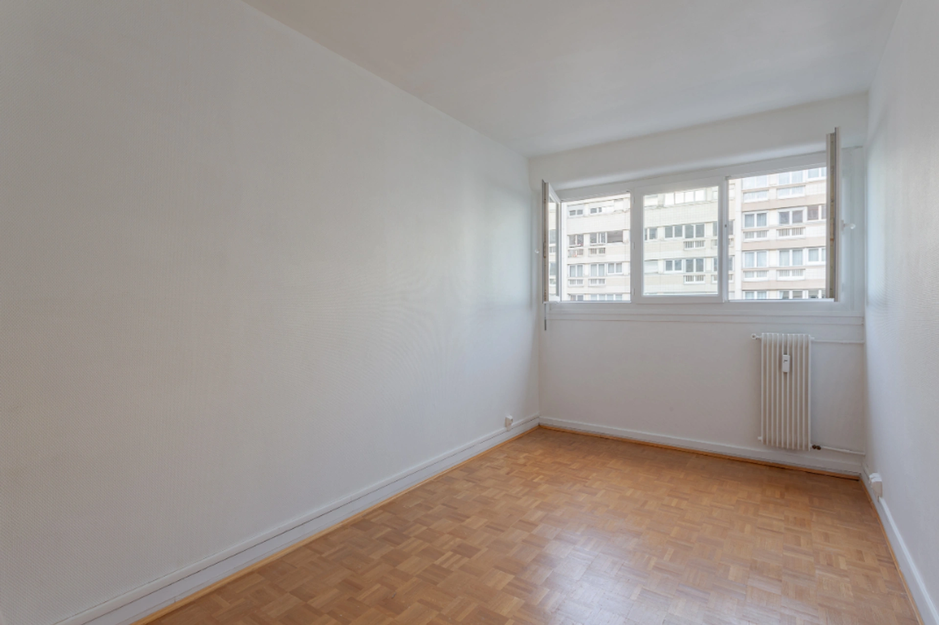 PARIS 15 - RUE DE LA QUINTINIE 4