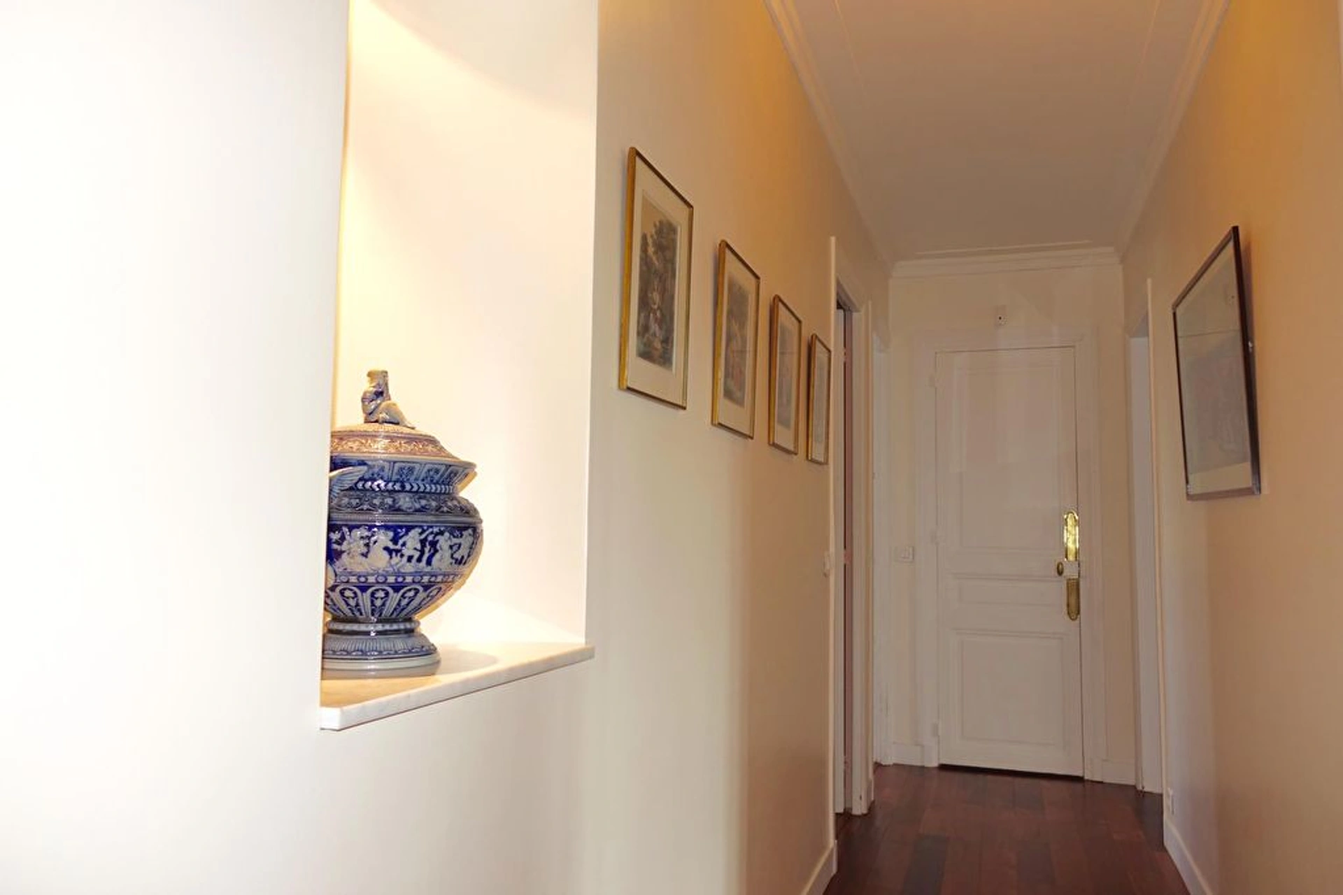 PARIS 15 - RUE CASTAGNARY 11