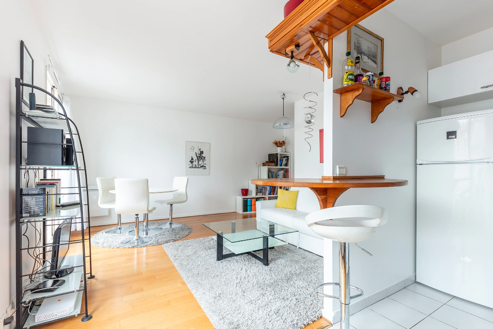 PARIS 15 - RUE CAMULOGENE 6