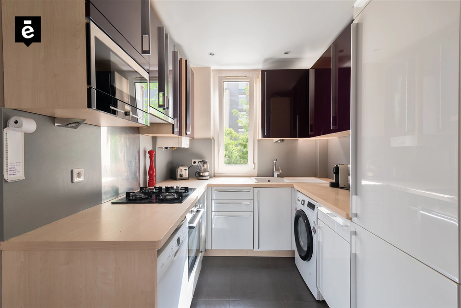 PARIS 15 - RUE DE VAUGIRARD 4