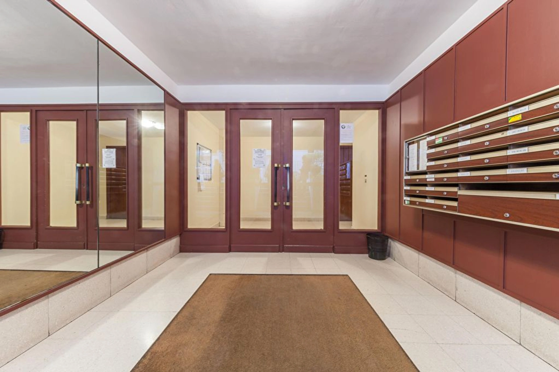 PARIS 15 - RUE DOMBASLE 9