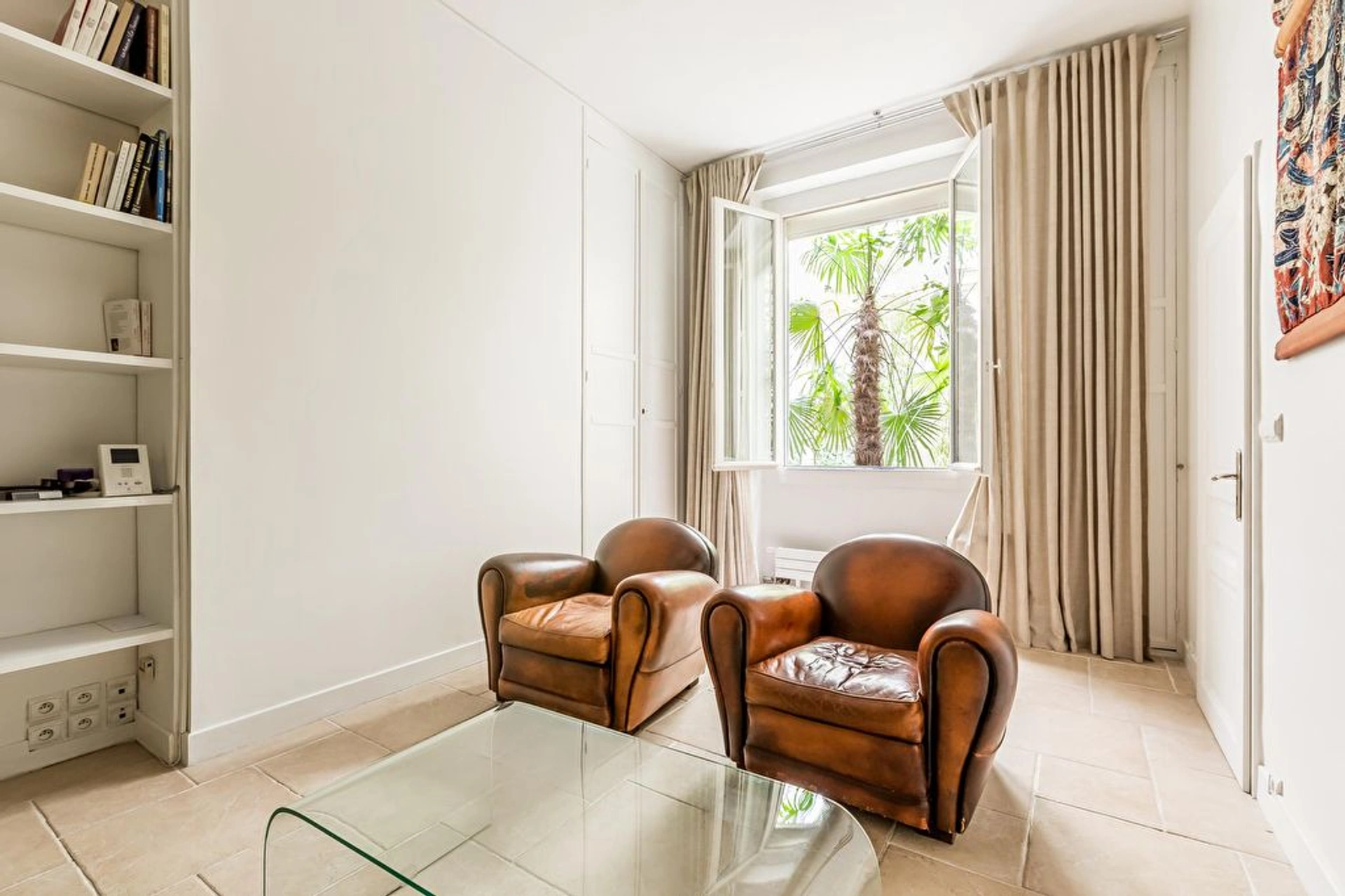 PARIS 4 - BOULEVARD HENRI IV 4