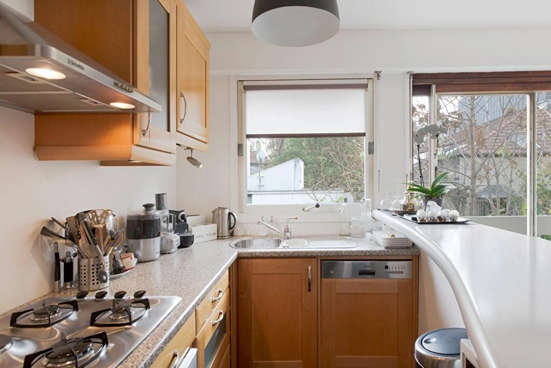 PARIS 15 - RUE MONTAUBAN 6