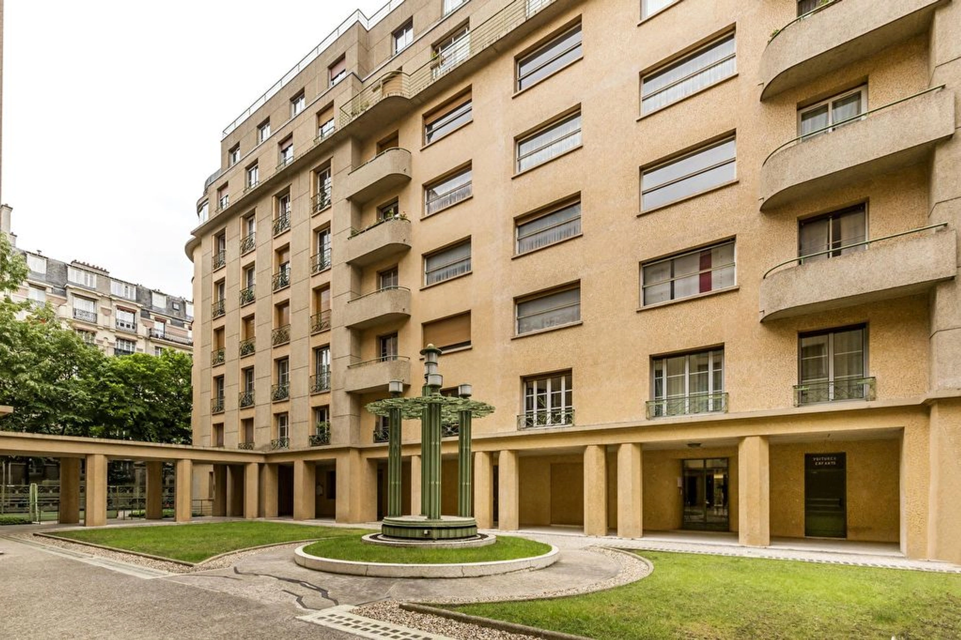 PARIS 15 - RUE DE LA CONVENTION 12