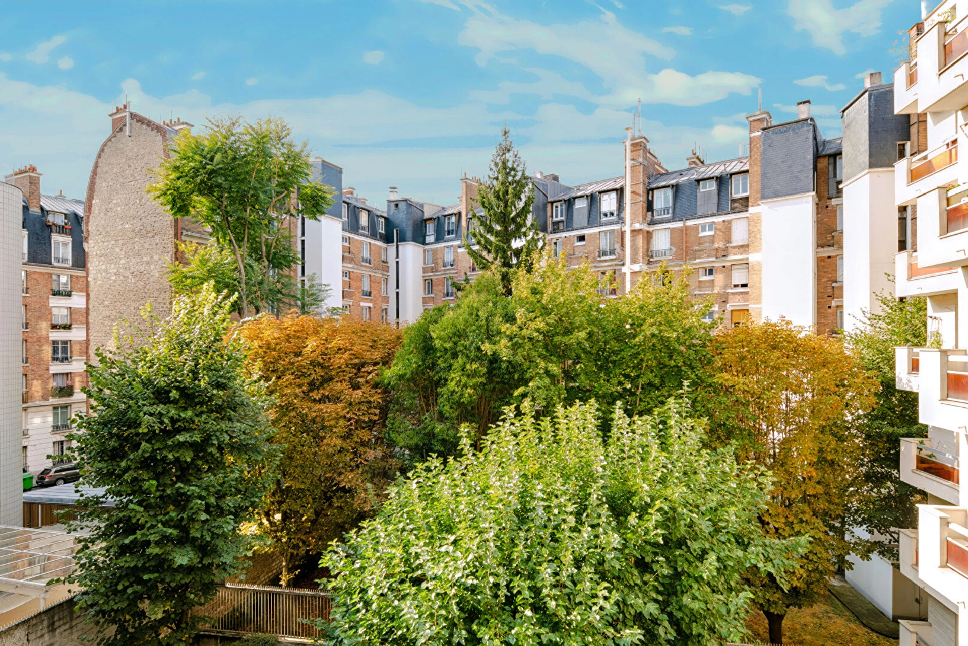 PARIS 15 - RUE DES MORILLONS 7