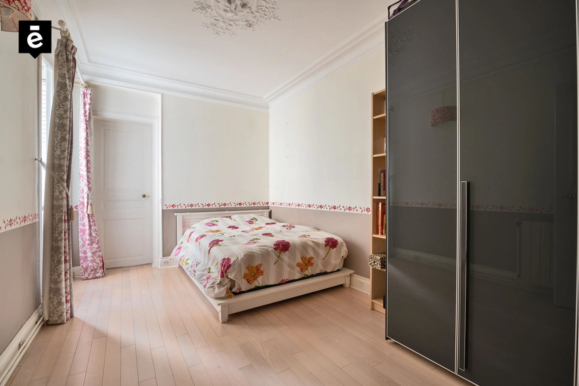 PARIS 15 - RUE DE VAUGIRARD 3