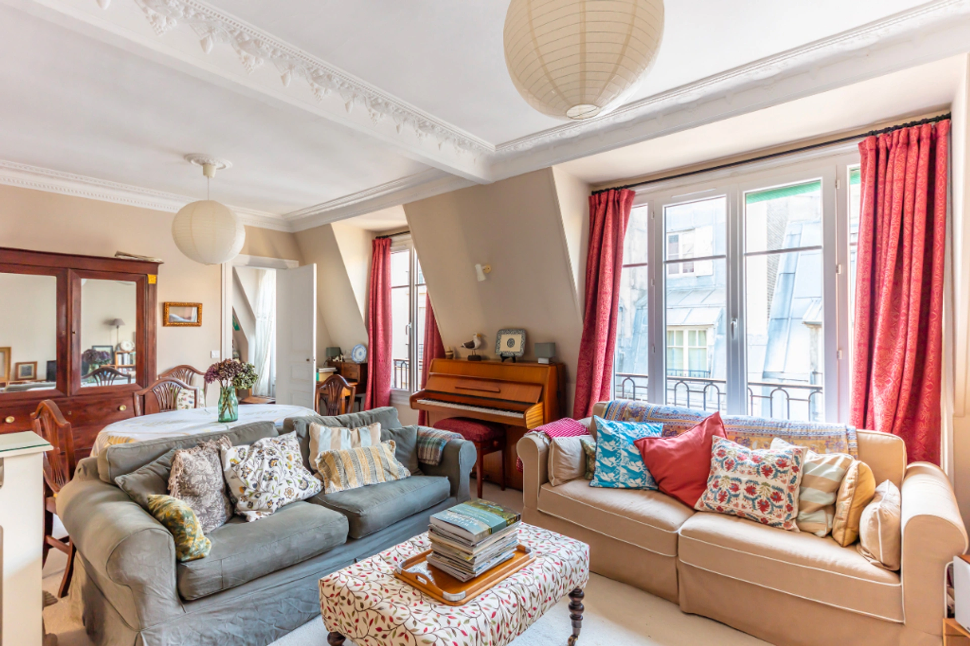 PARIS 15 - RUE FIRMIN GILLOT 2