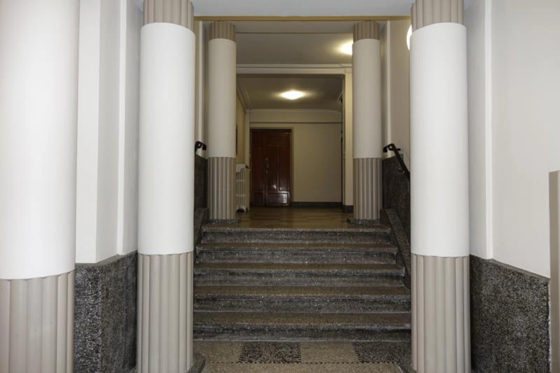 PARIS 15 - RUE LACRETELLE 8