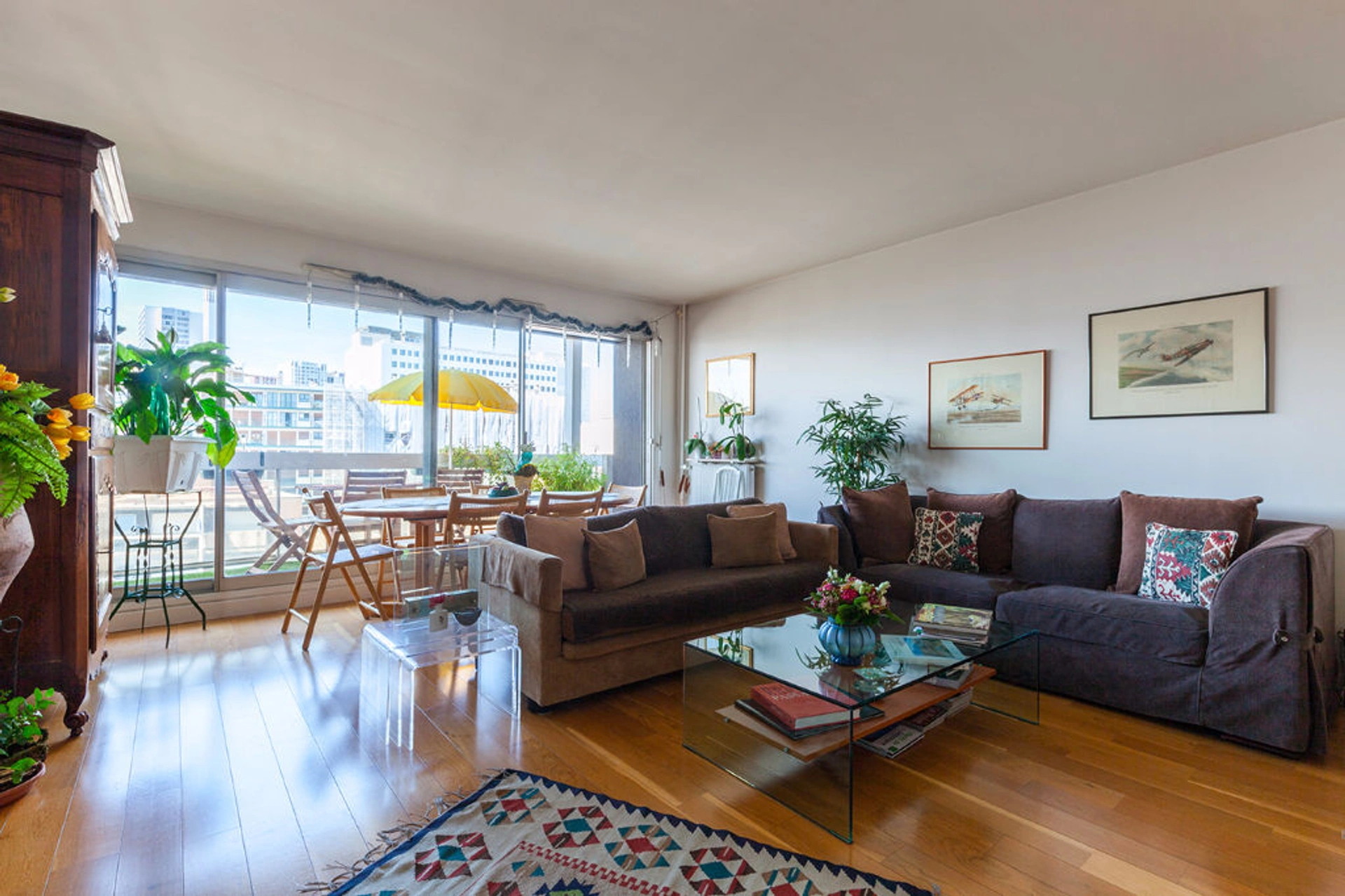 PARIS 15 - RUE SAINT-SAENS 3