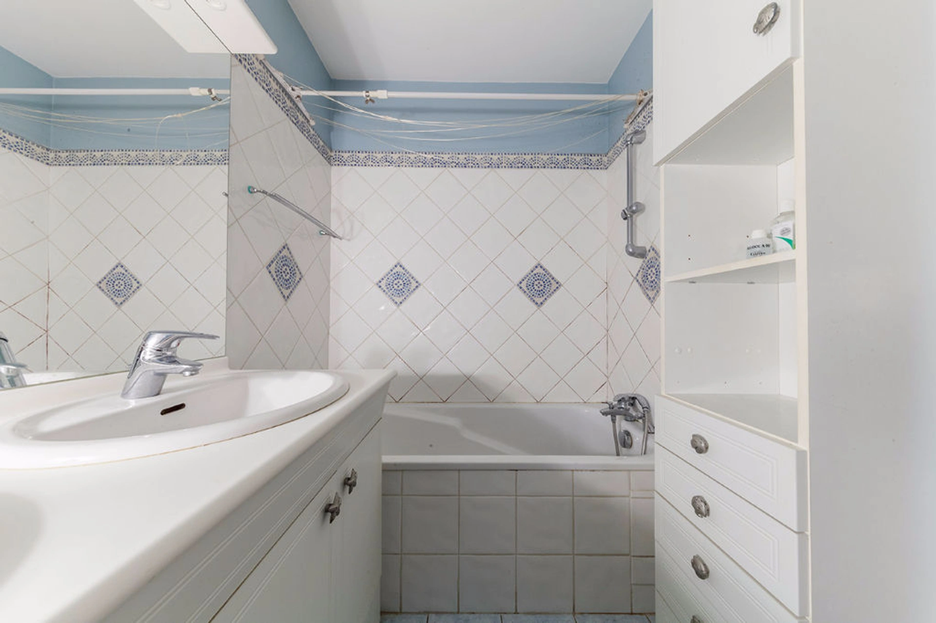 PARIS 15 - RUE DE VAUGIRARD 6