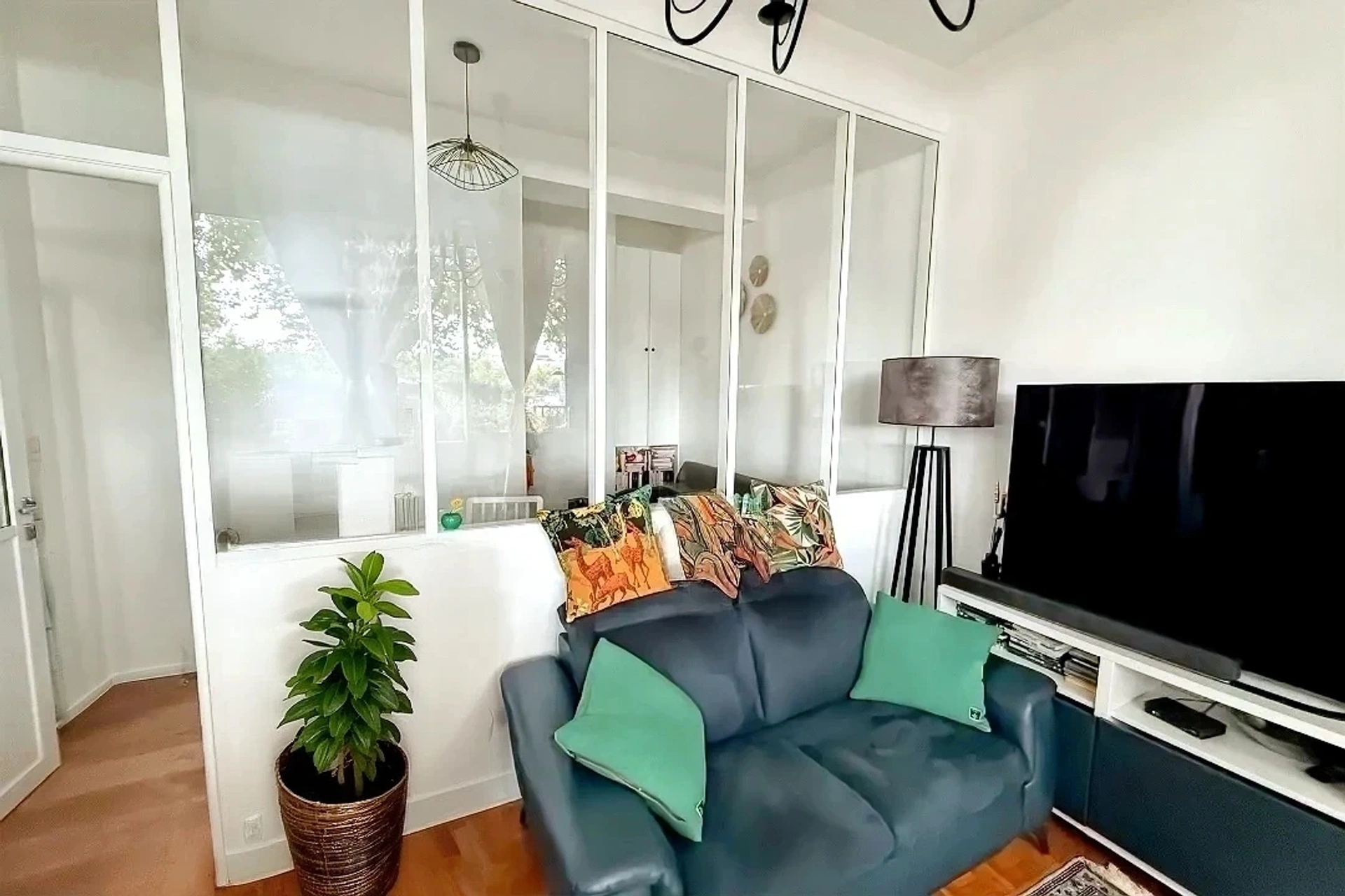 PARIS 16 - QUAI LOUIS BLERIOT 4