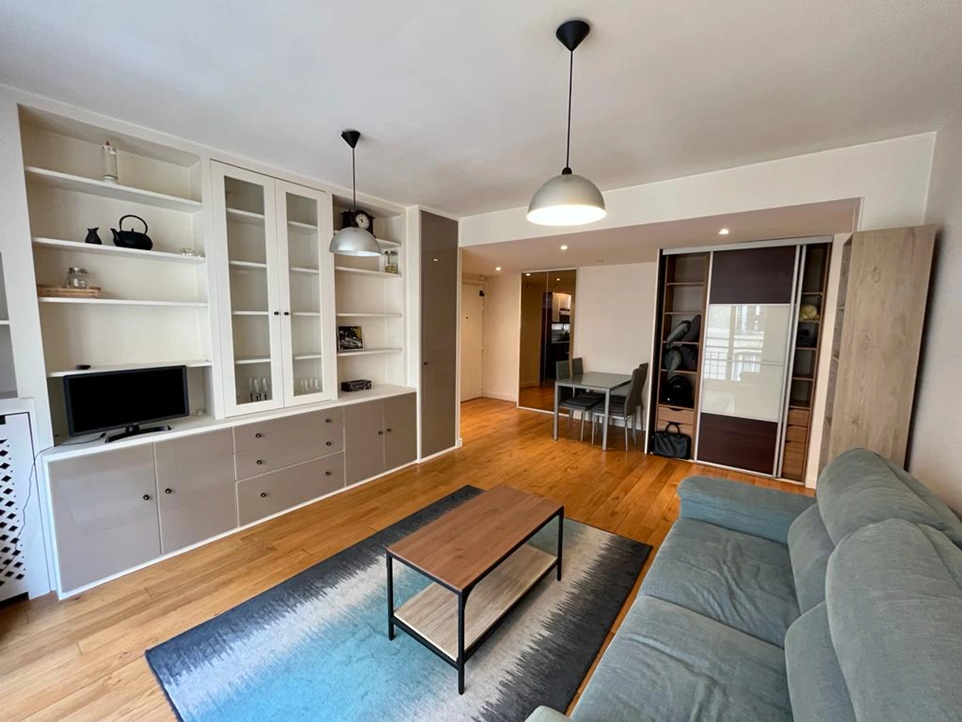 PARIS 16 - RUE GEORGE SAND 1