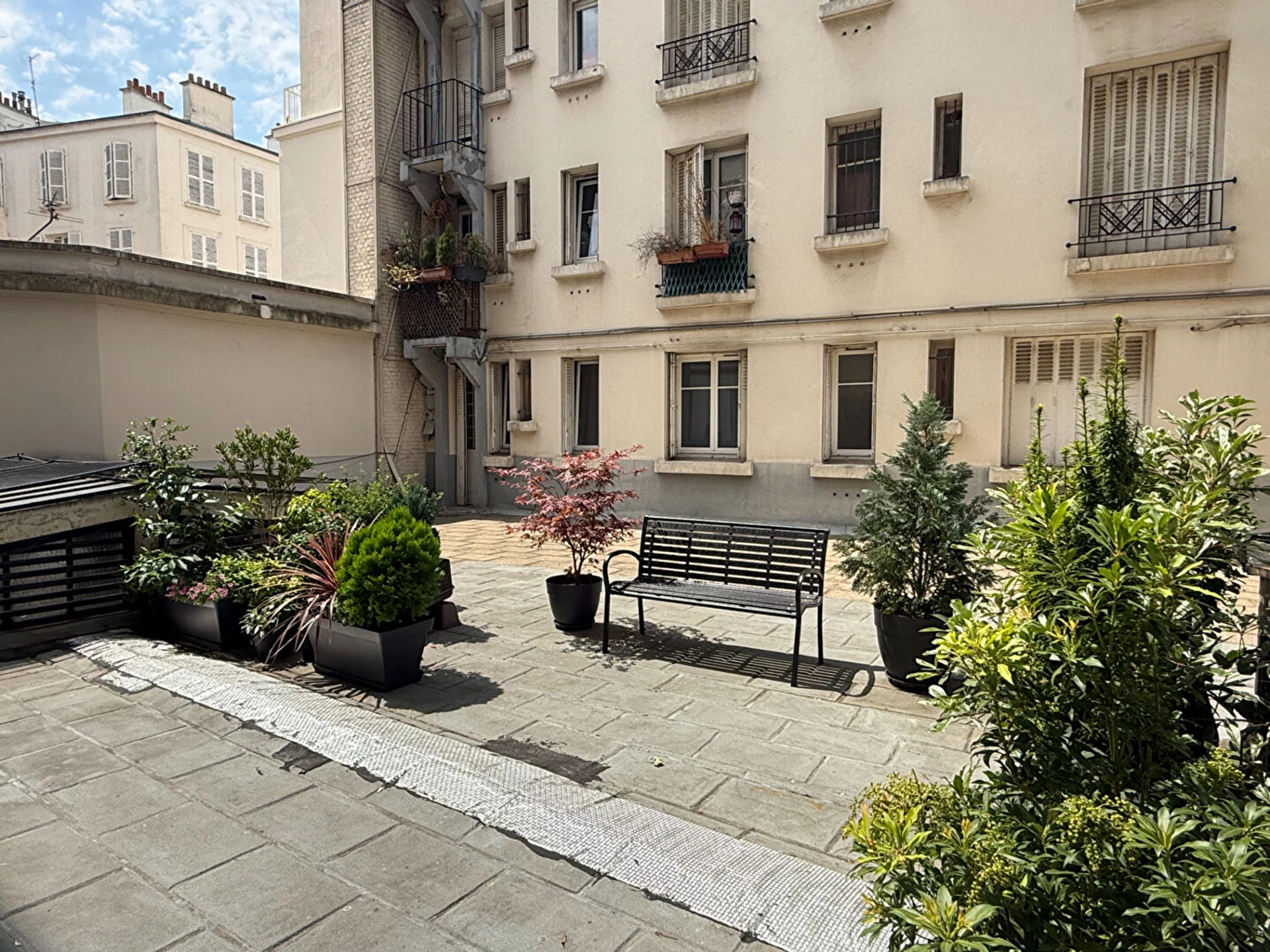 PARIS  - CHARDON LAGACHE 1