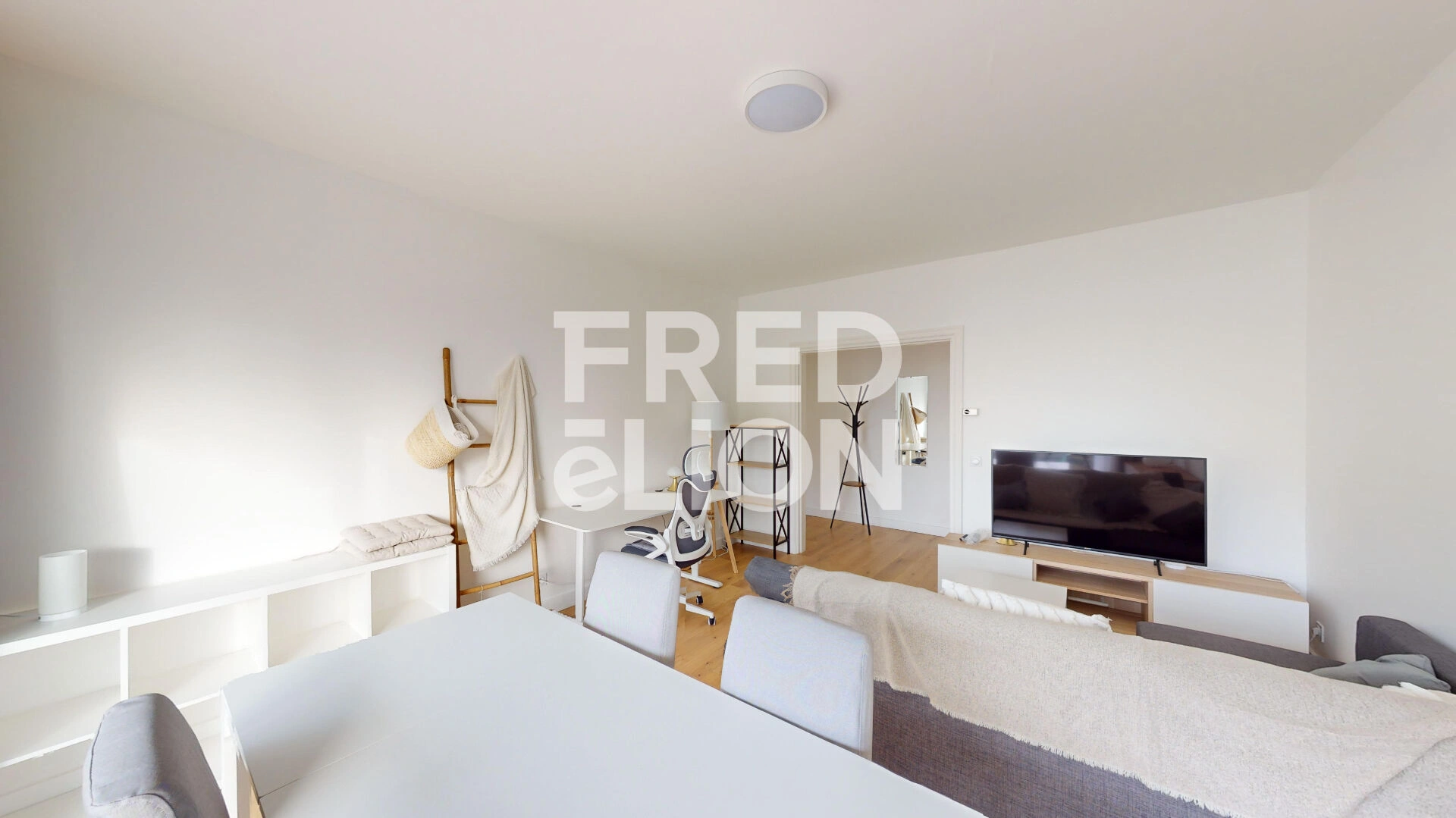 PARIS 16 - BOULEVARD SUCHET 2