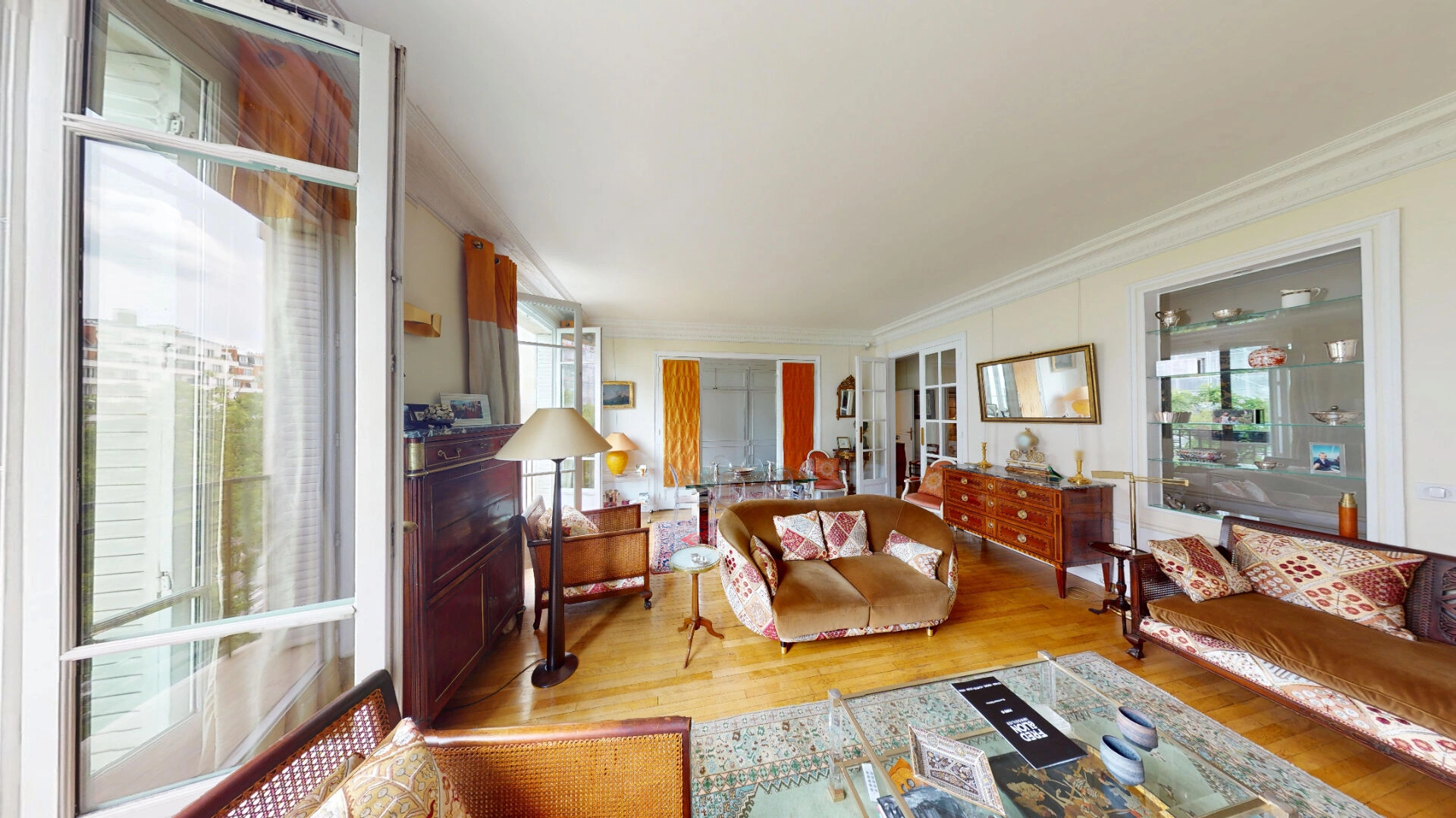 PARIS 16 - GENERAL DELESTRAINT 5