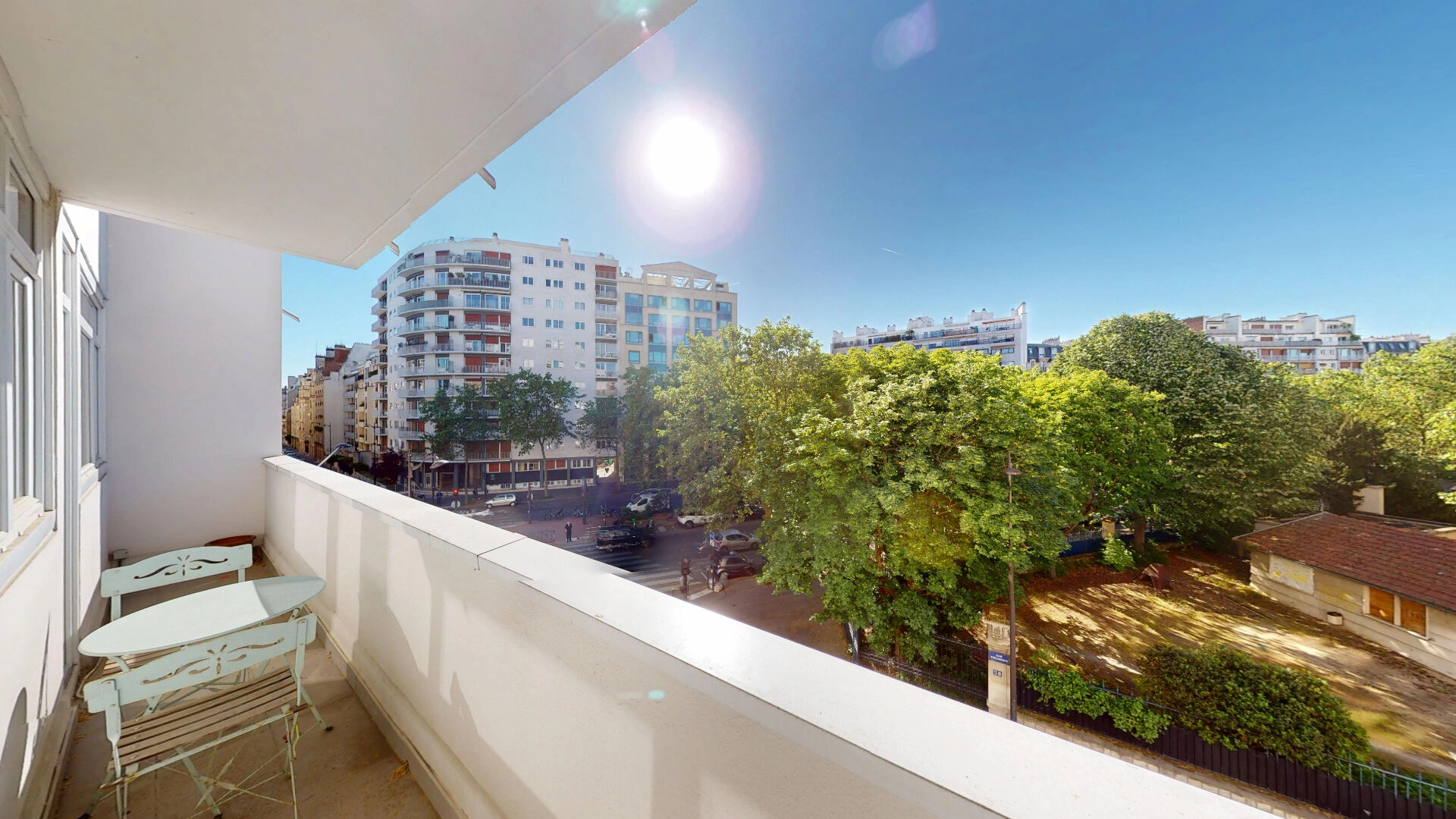 PARIS 16 - RUE ERLANGER 1