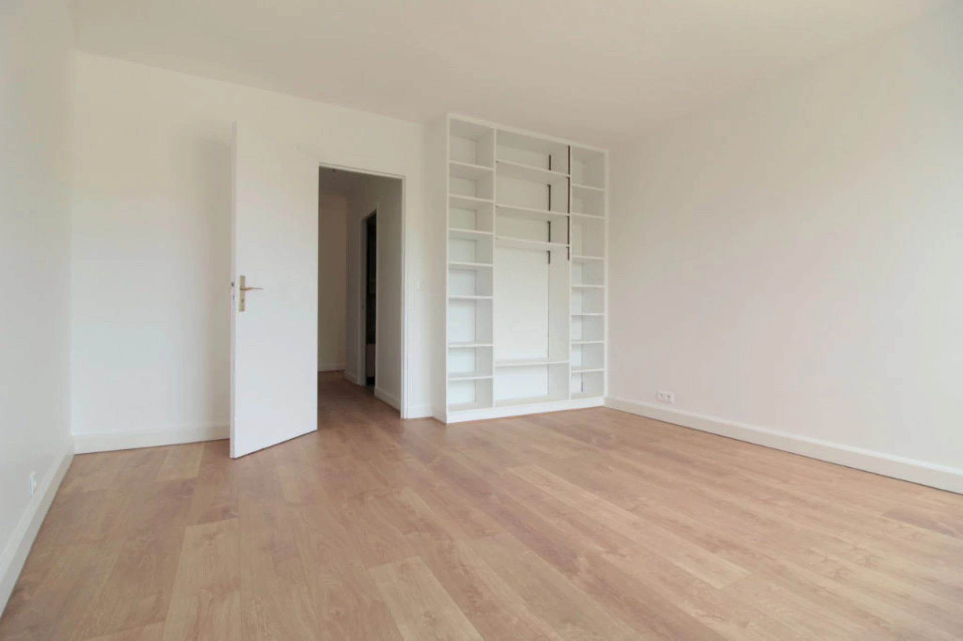 PARIS 16 - RUE BOILEAU 10