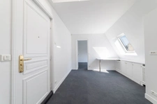 PARIS XVI - ALMA MARCEAU - Appartement Duplex 6 pièces 8