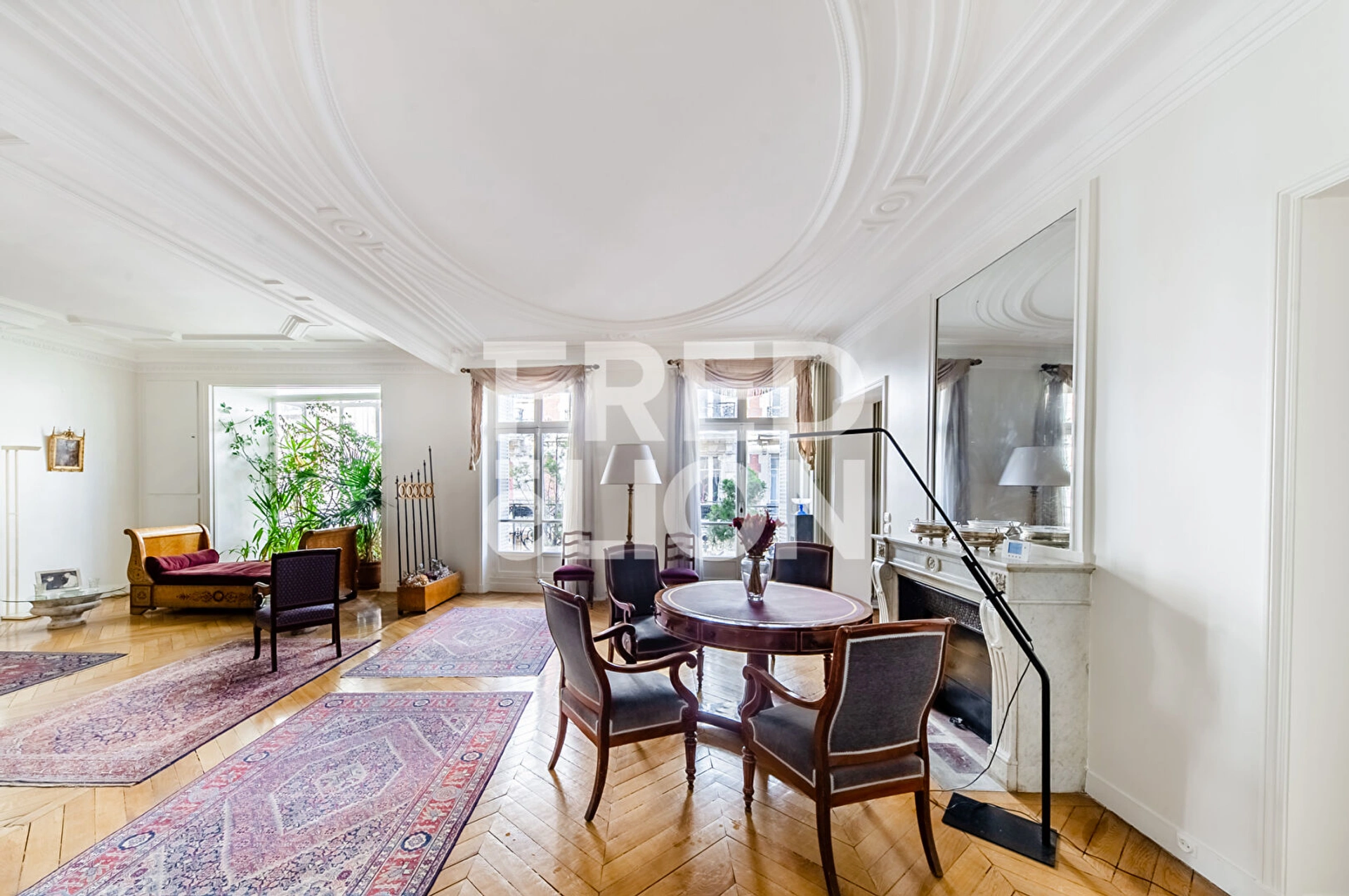 PARIS 16 - LAURISTON 5