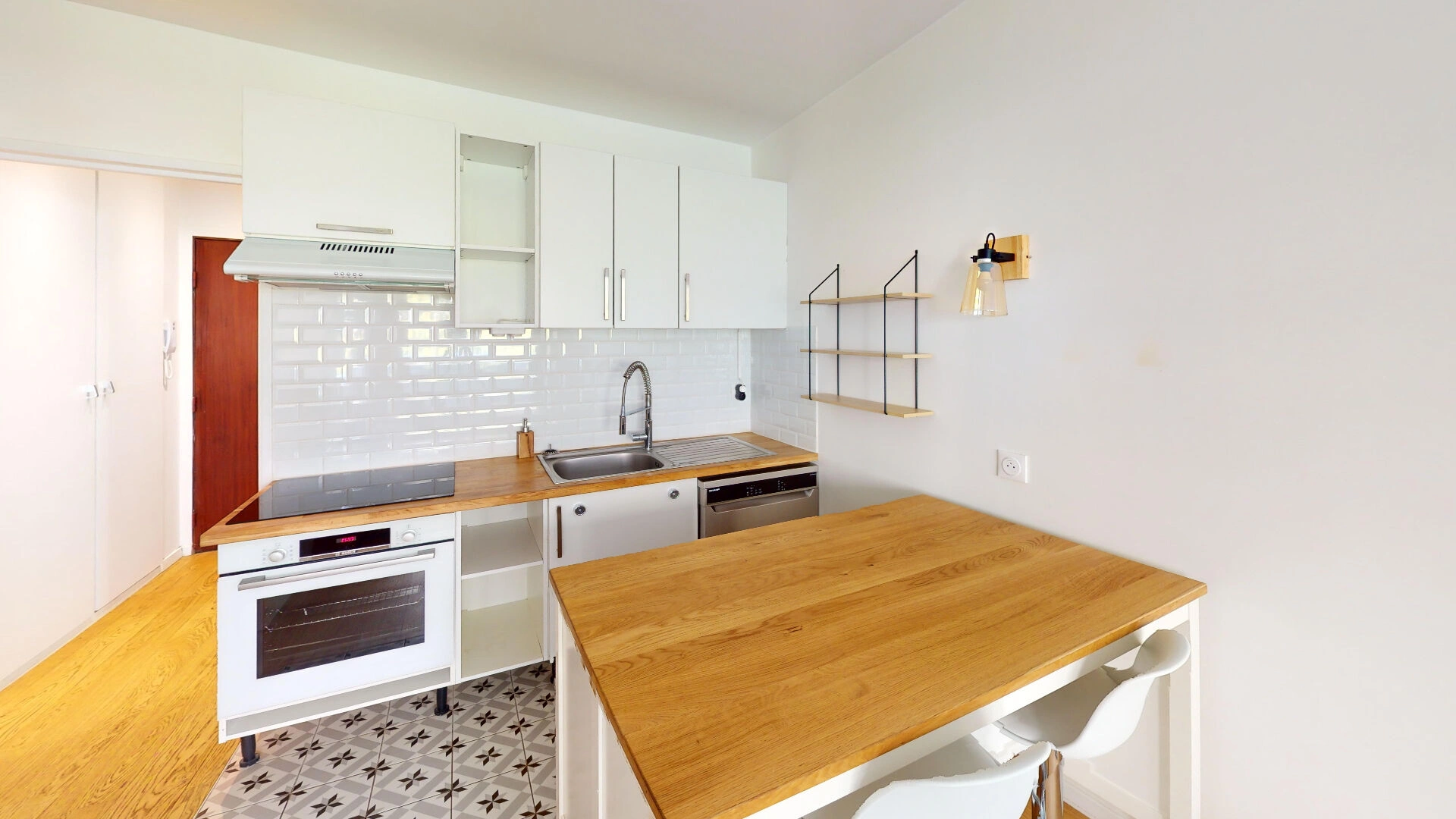 BOULOGNE-BILLANCOURT - RUE DE SILLY 4