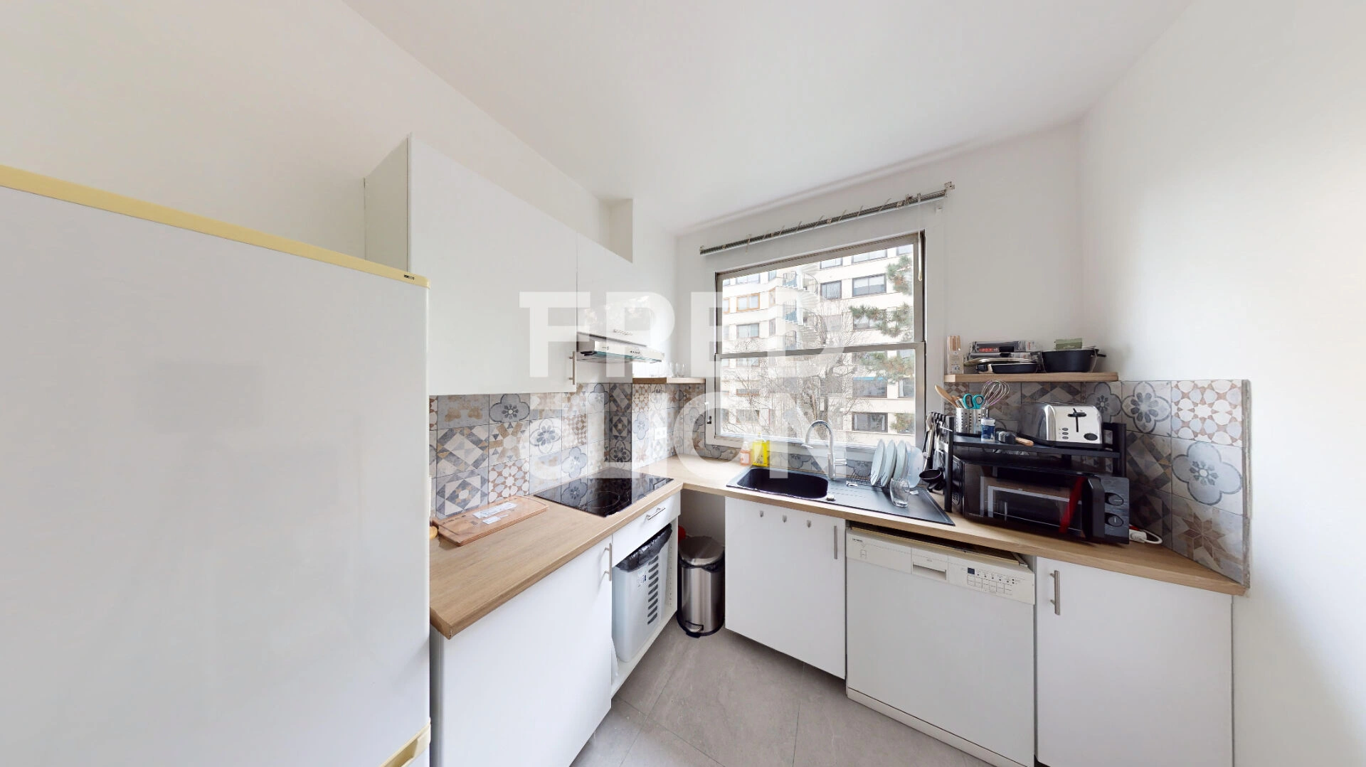 PARIS 16 - BOULEVARD SUCHET 8