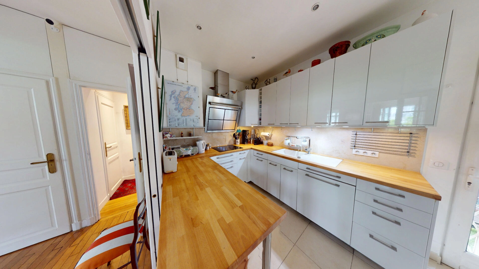 PARIS 16 - GENERAL DELESTRAINT 9