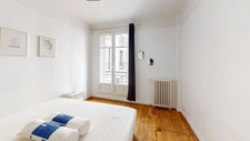 BOULOGNE-BILLANCOURT - RUE EDOUARD DETAILLE 11
