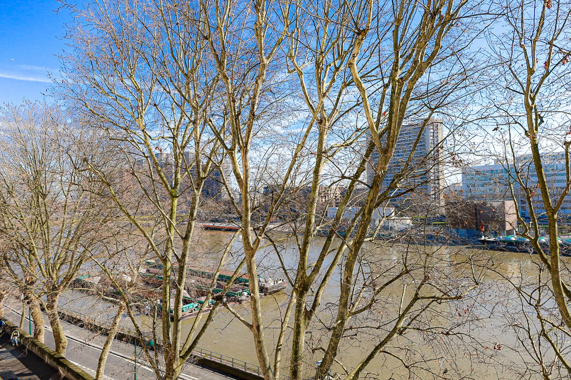 PARIS 16 - AUTEUIL SEINE 1