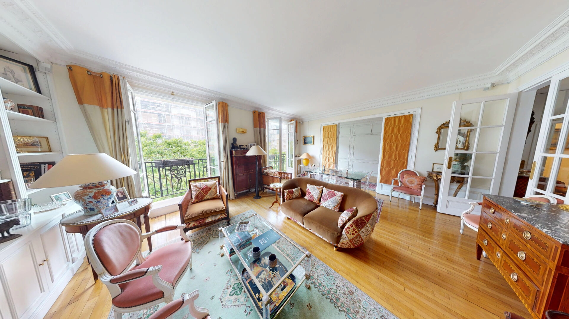 PARIS 16 - GENERAL DELESTRAINT 1