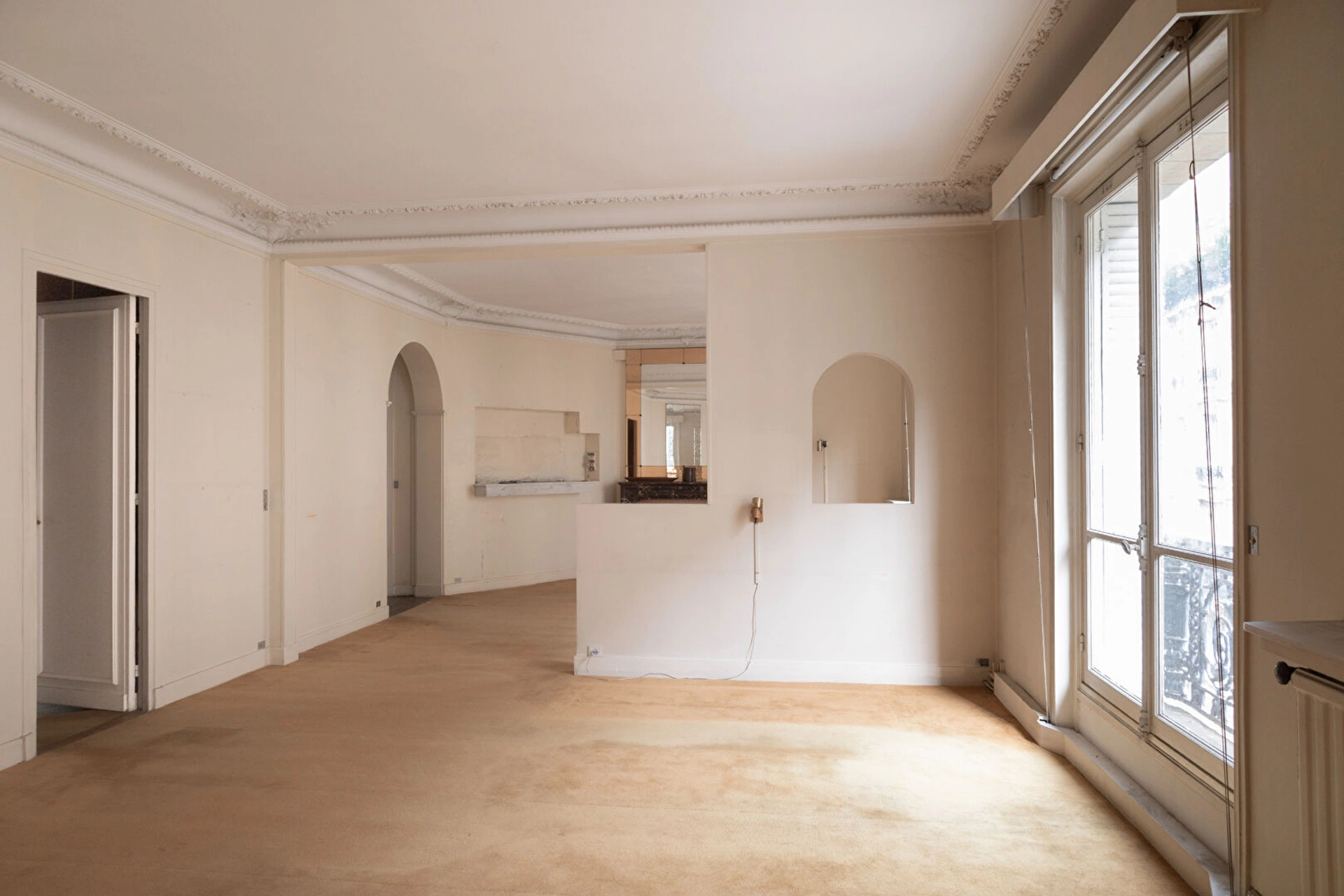 PARIS 8 - COURCELLES/MONCEAU 6