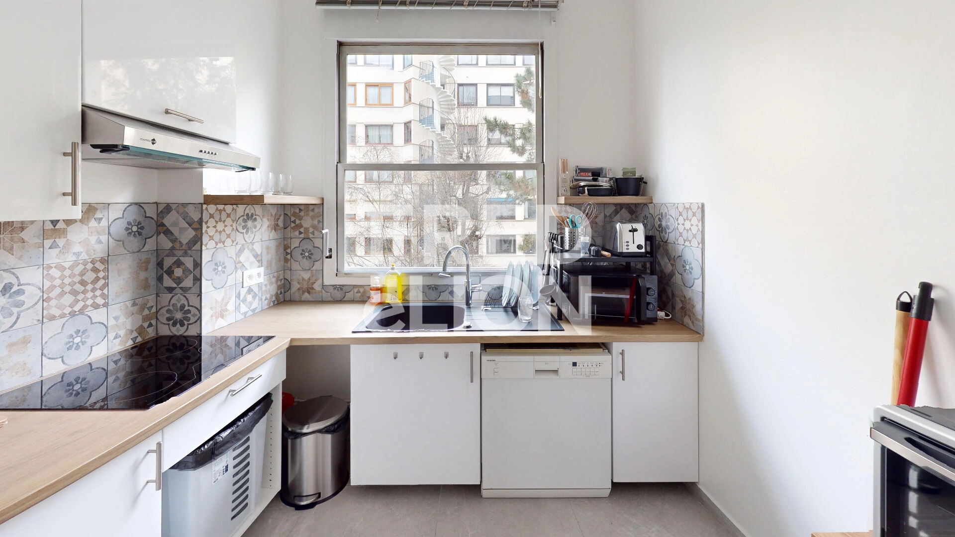 PARIS 16 - BOULEVARD SUCHET 9