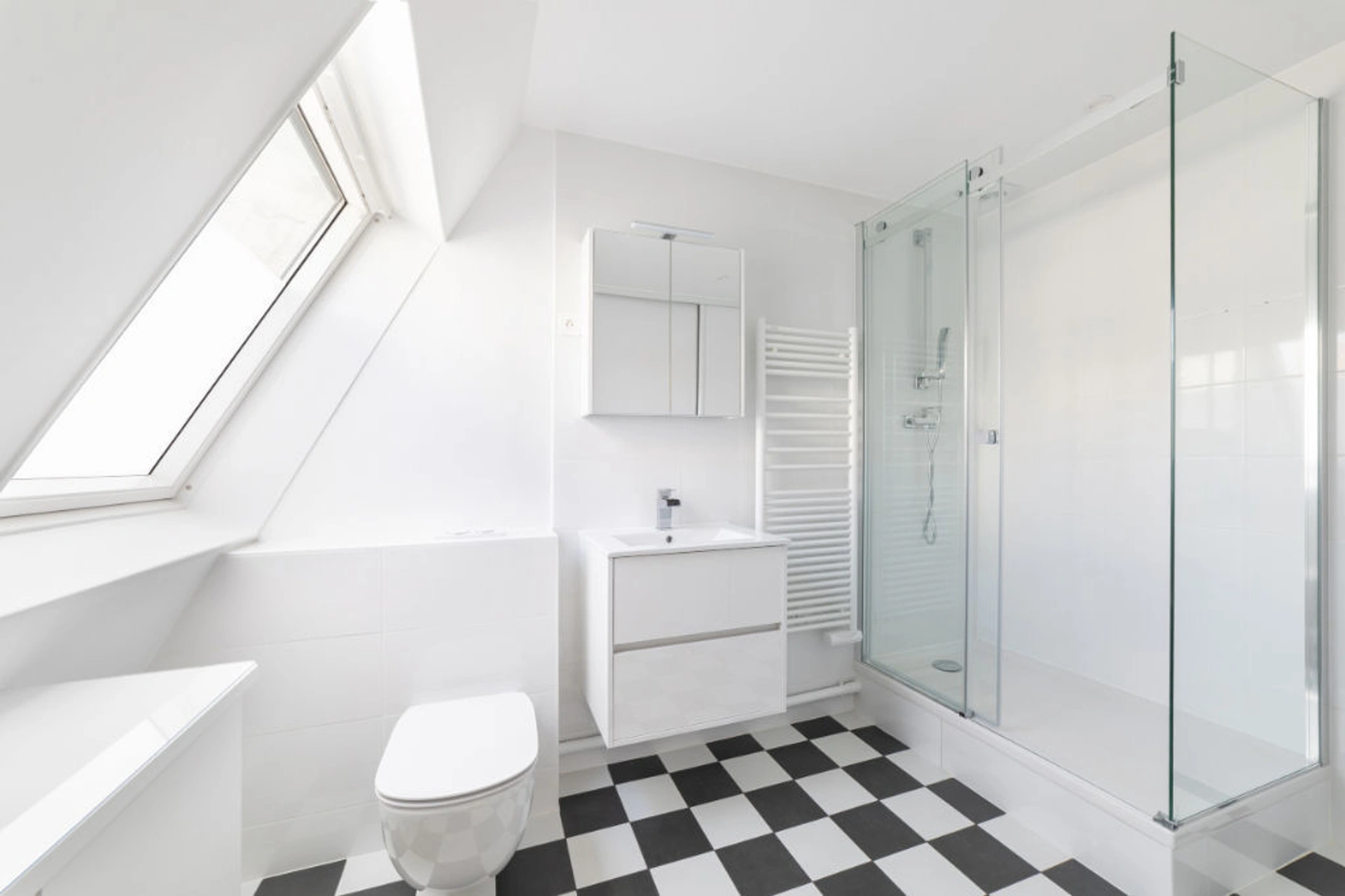 PARIS XVI - ALMA MARCEAU - Appartement Duplex 6 pièces 12