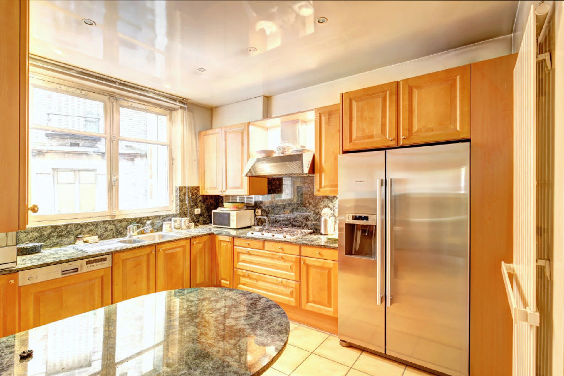 PARIS 16 - SQUARE LAMARTINE 12