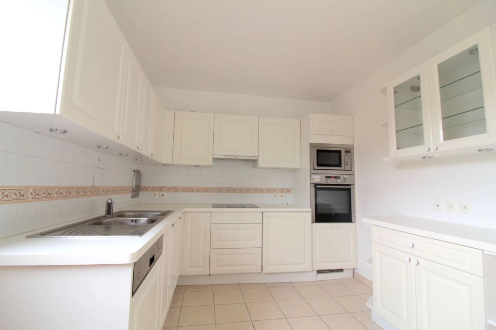 PARIS 16 - RUE BOILEAU 12