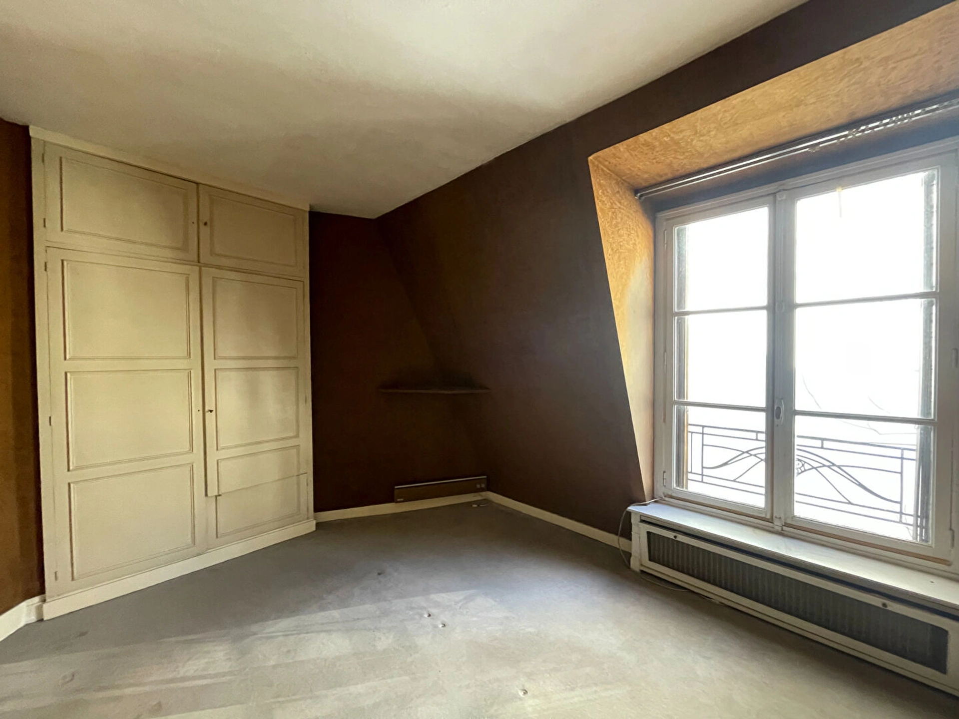 PARIS 8 - COURCELLES/MONCEAU 12