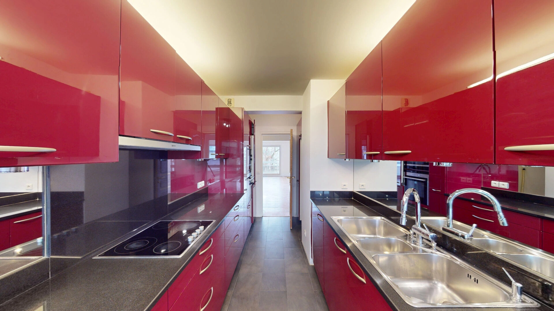 PARIS 16 - RUE CLAUDE LORRAIN 4