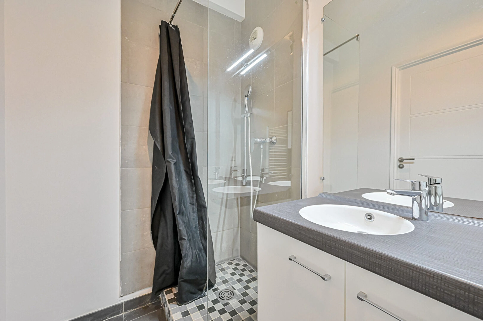 SURESNES - SURESNES/PUTEAUX 12