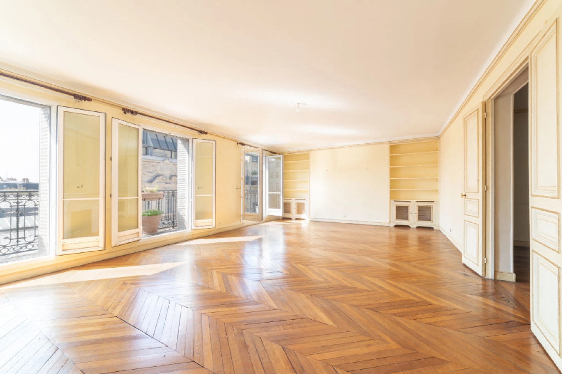 PARIS XVI - ALMA MARCEAU - Appartement Duplex 6 pièces 2