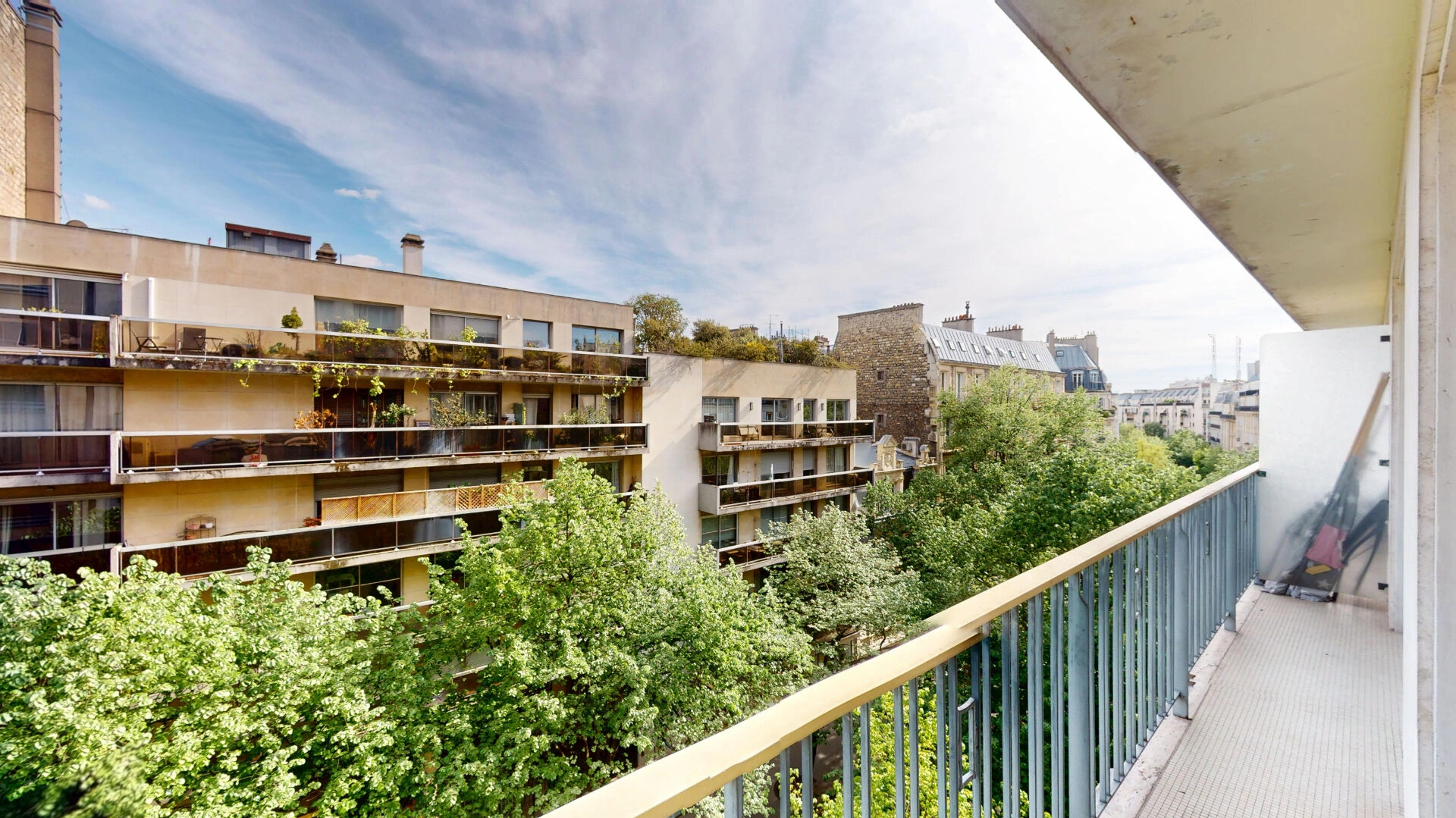 PARIS 16 - Avenue Mozart 9