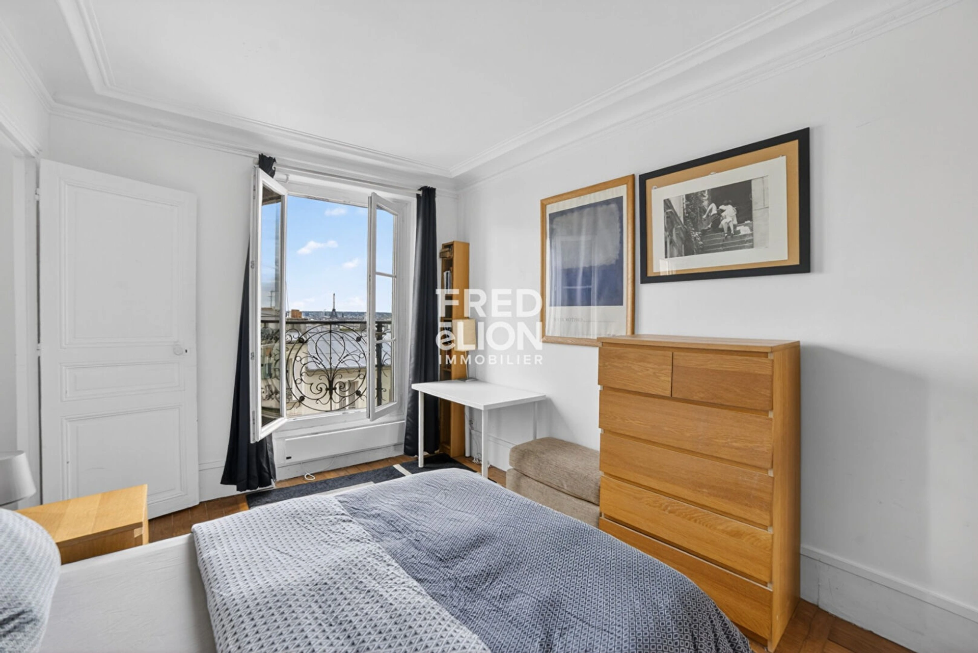 PARIS 18 - RUE LEPIC 3