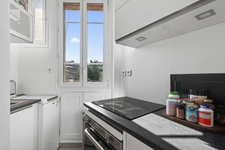 PARIS 18 - RUE DAMREMONT 5