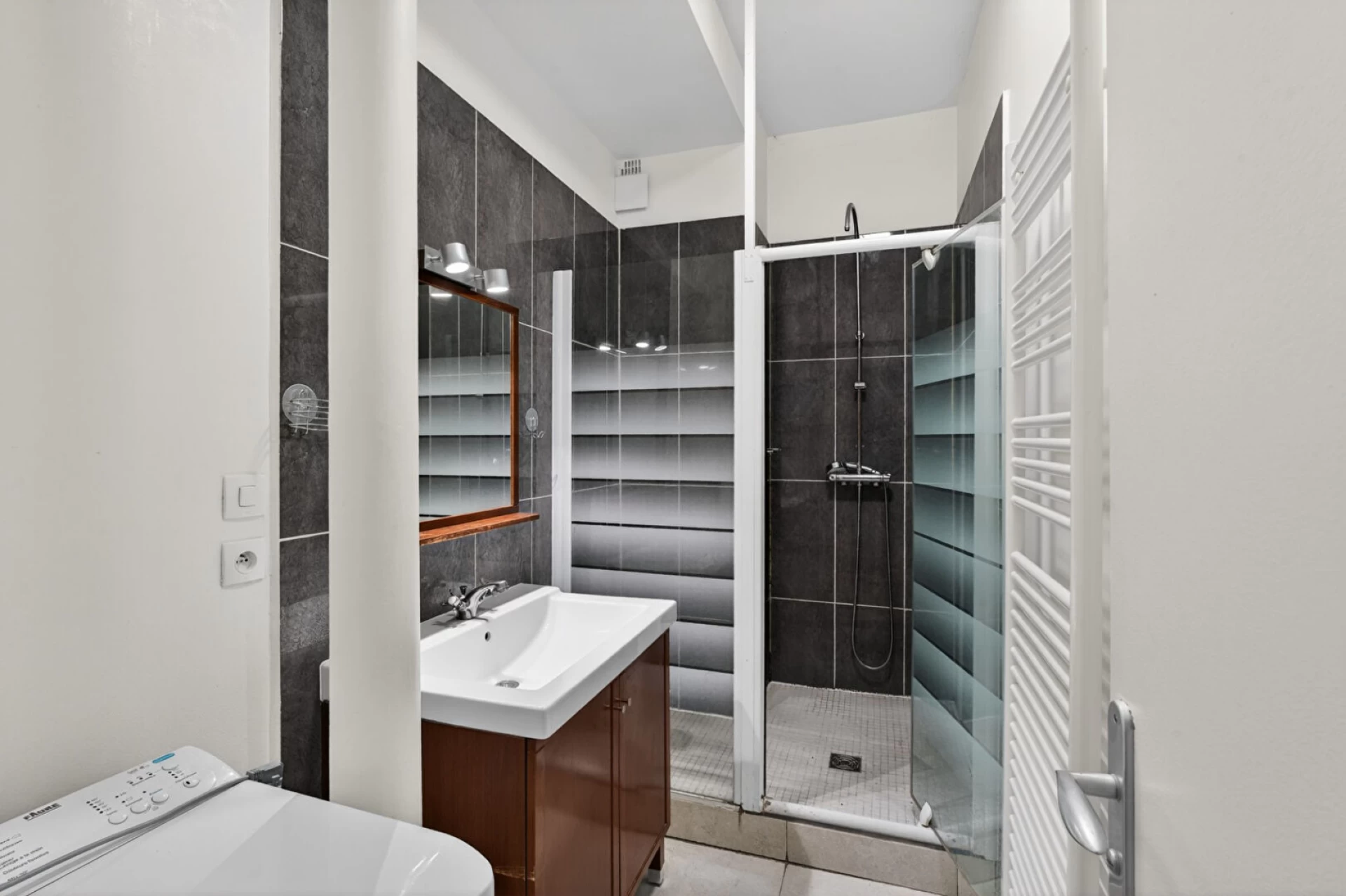 PARIS 18 - RUE DUHESME 4