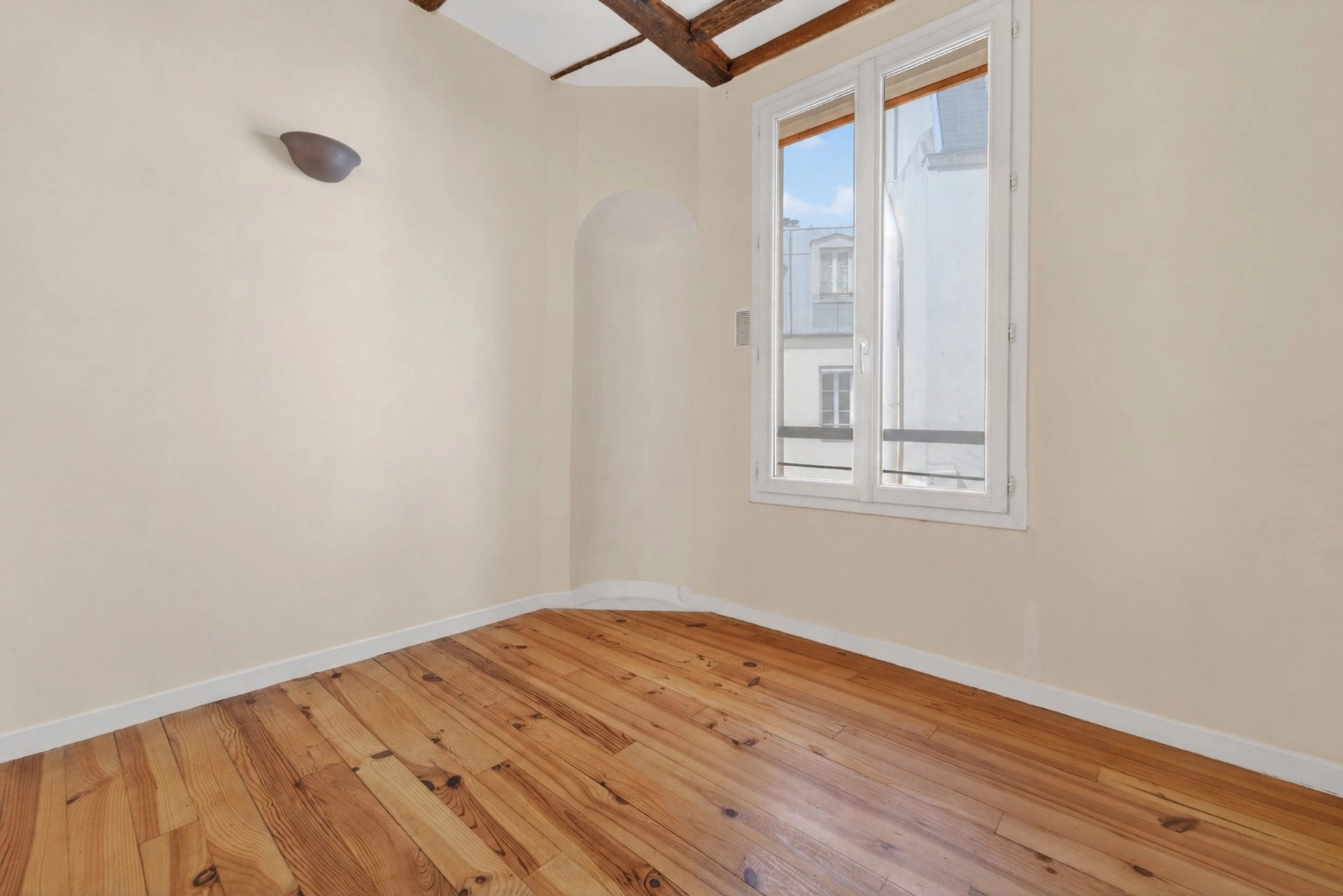 PARIS 18 - RUE CHAPPE 5