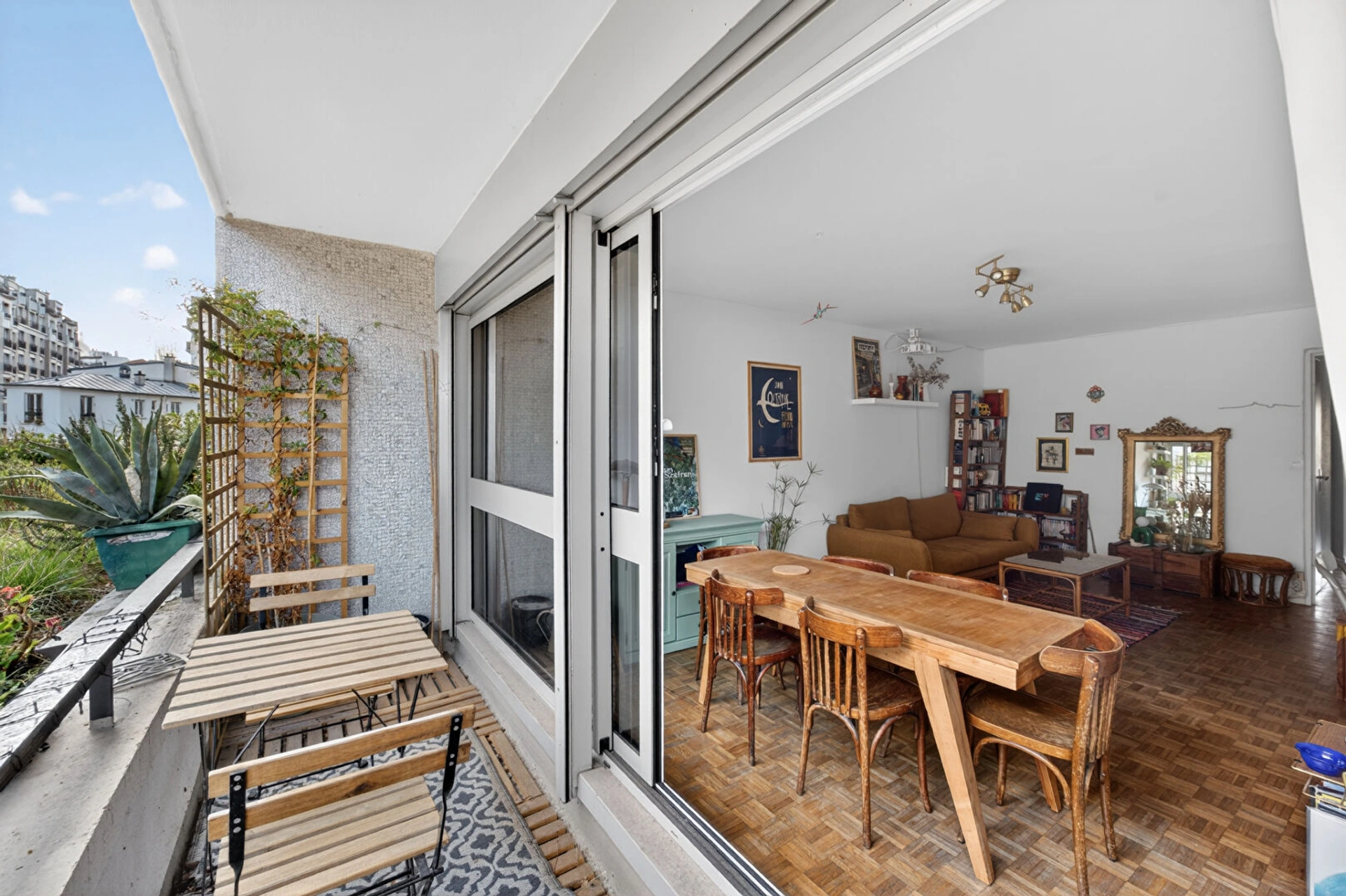 PARIS 18 - RUE VAUVENARGUES 2