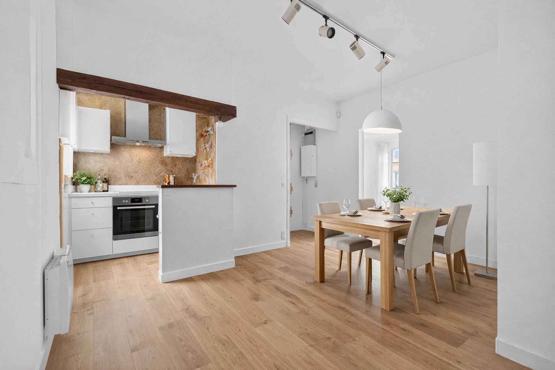 PARIS 18 - RUE DUHESME 2