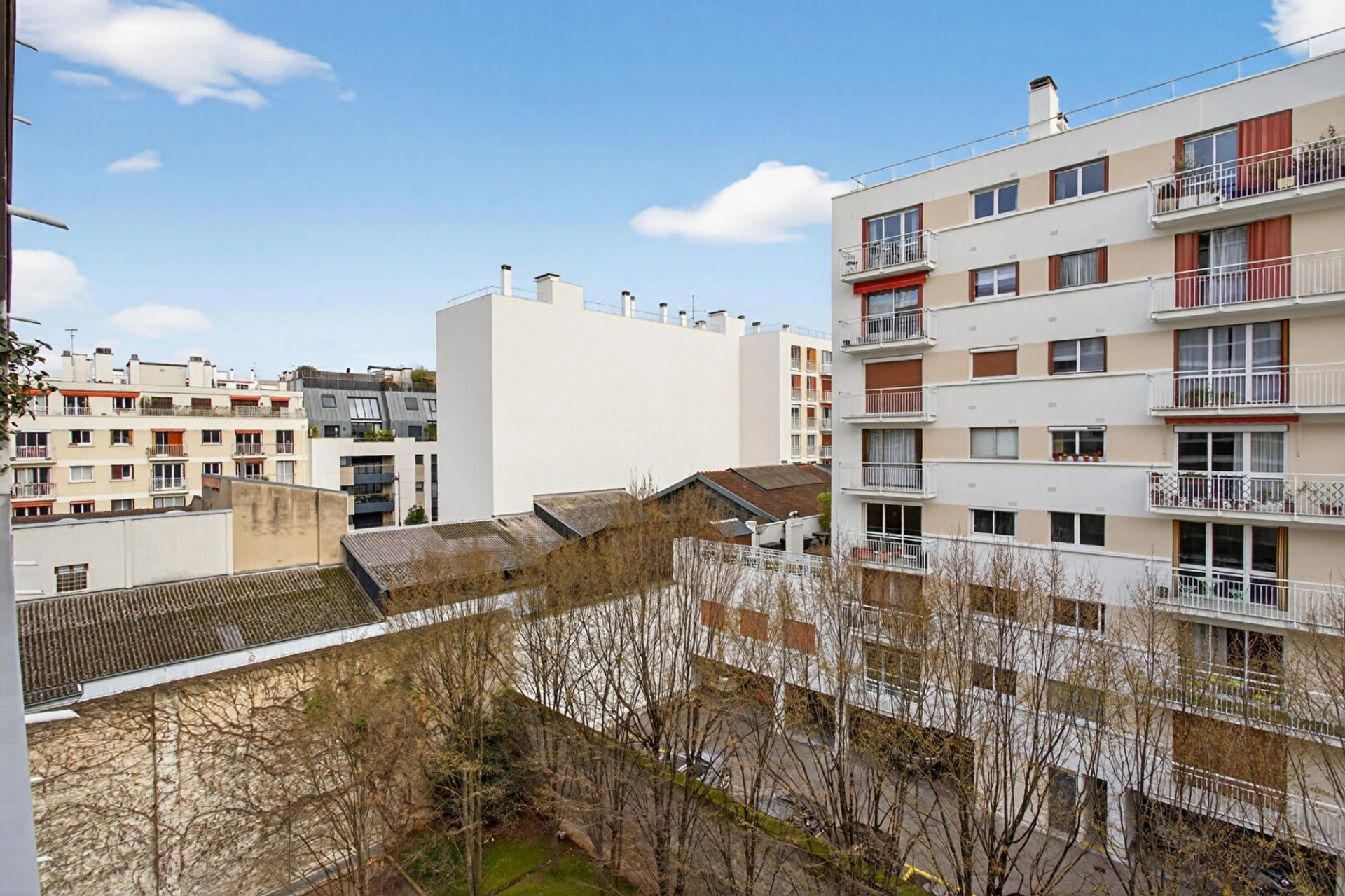 PARIS 15 - RUE DE LOURMEL 1